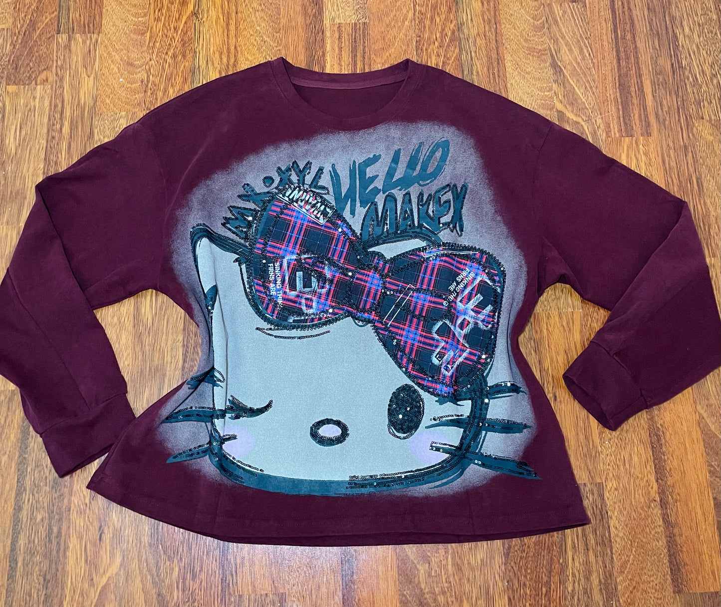 T0012-Sweater with light print