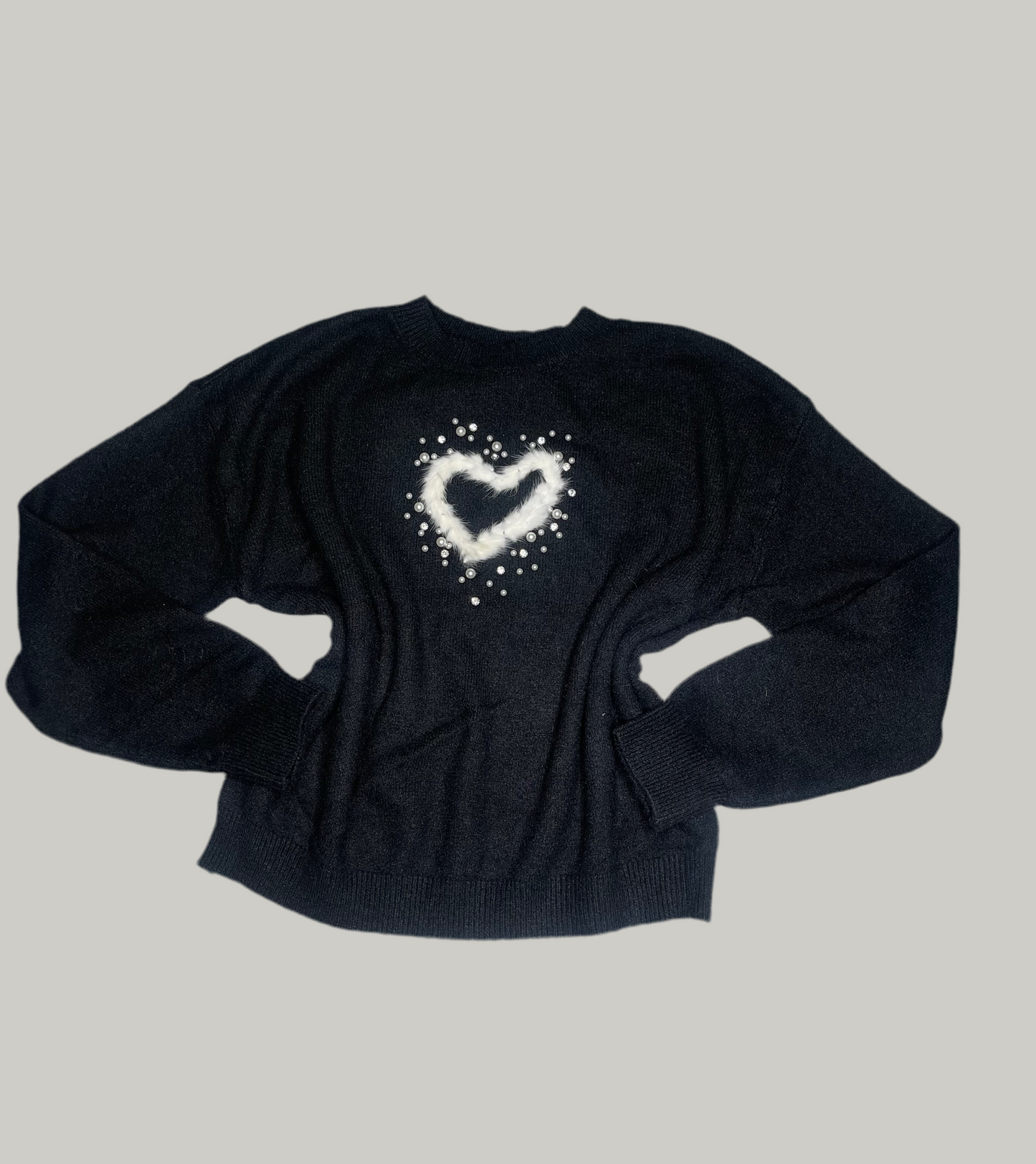 4556-SWEATER WITH HEART DESIGN AND RHINESTONES
