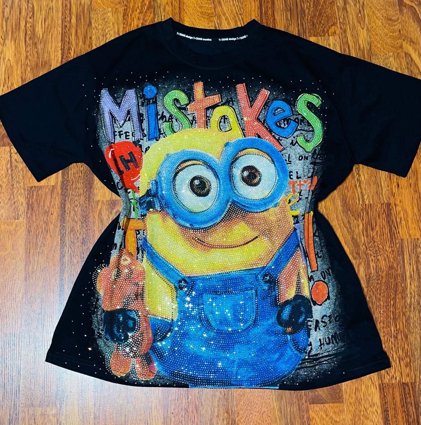 T0012-Oversized T-shirt with rhinestones