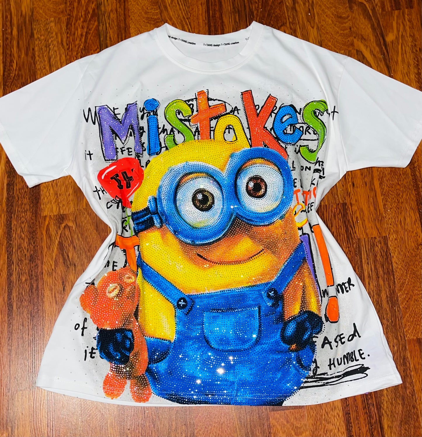 T0012-Oversized T-shirt with rhinestones