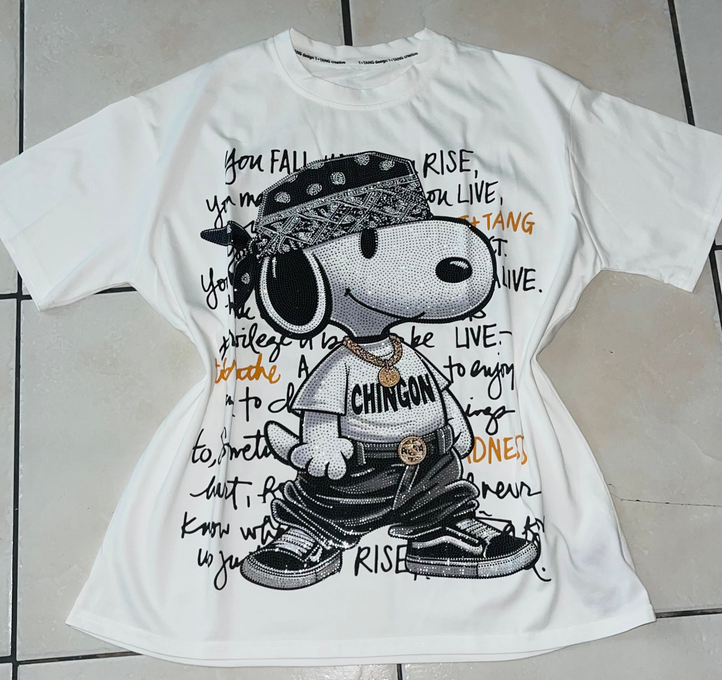 T1001-Beautiful T-shirt with print