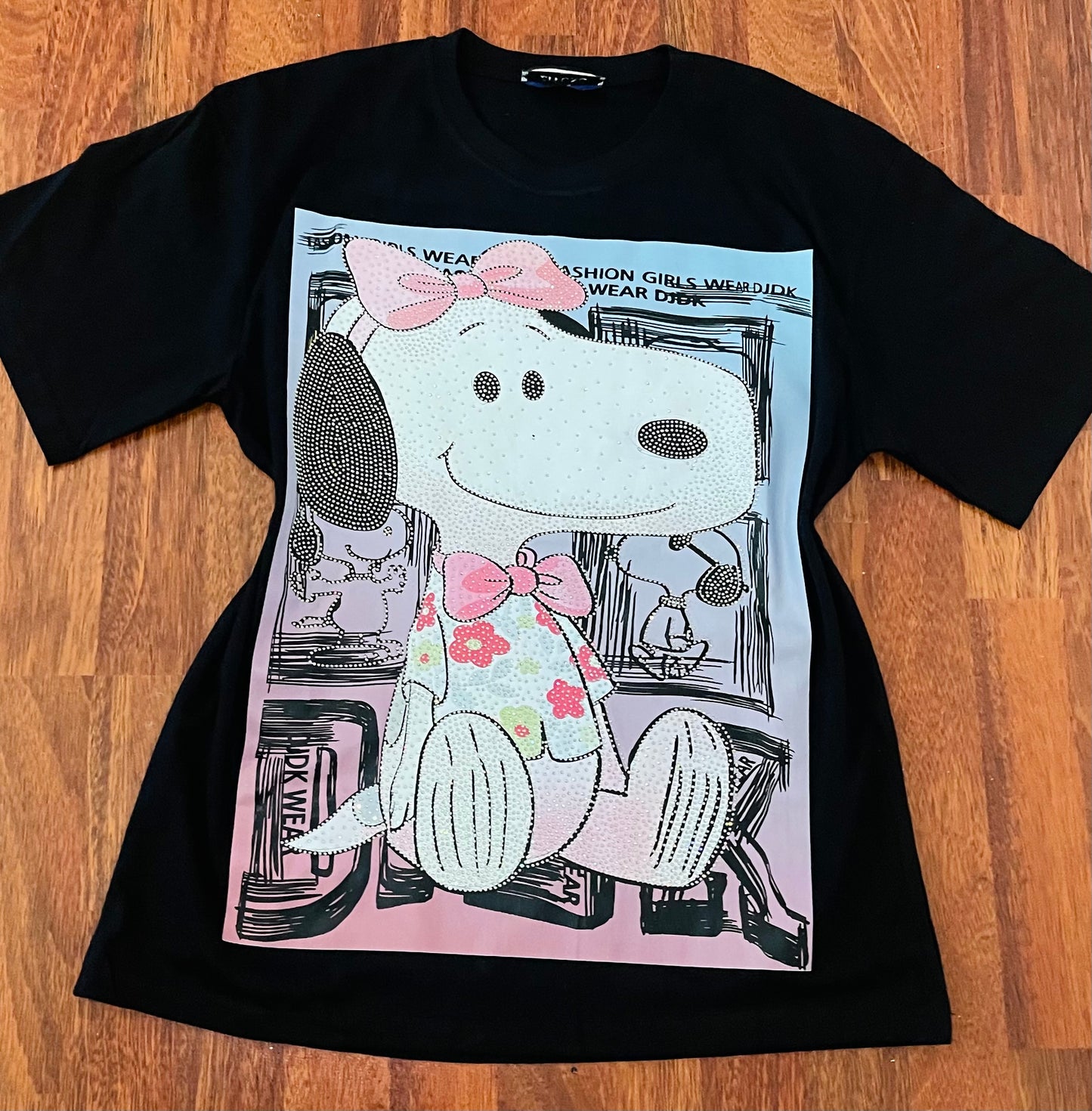 R0092-Beautiful oversized T-shirt with short rhinestones