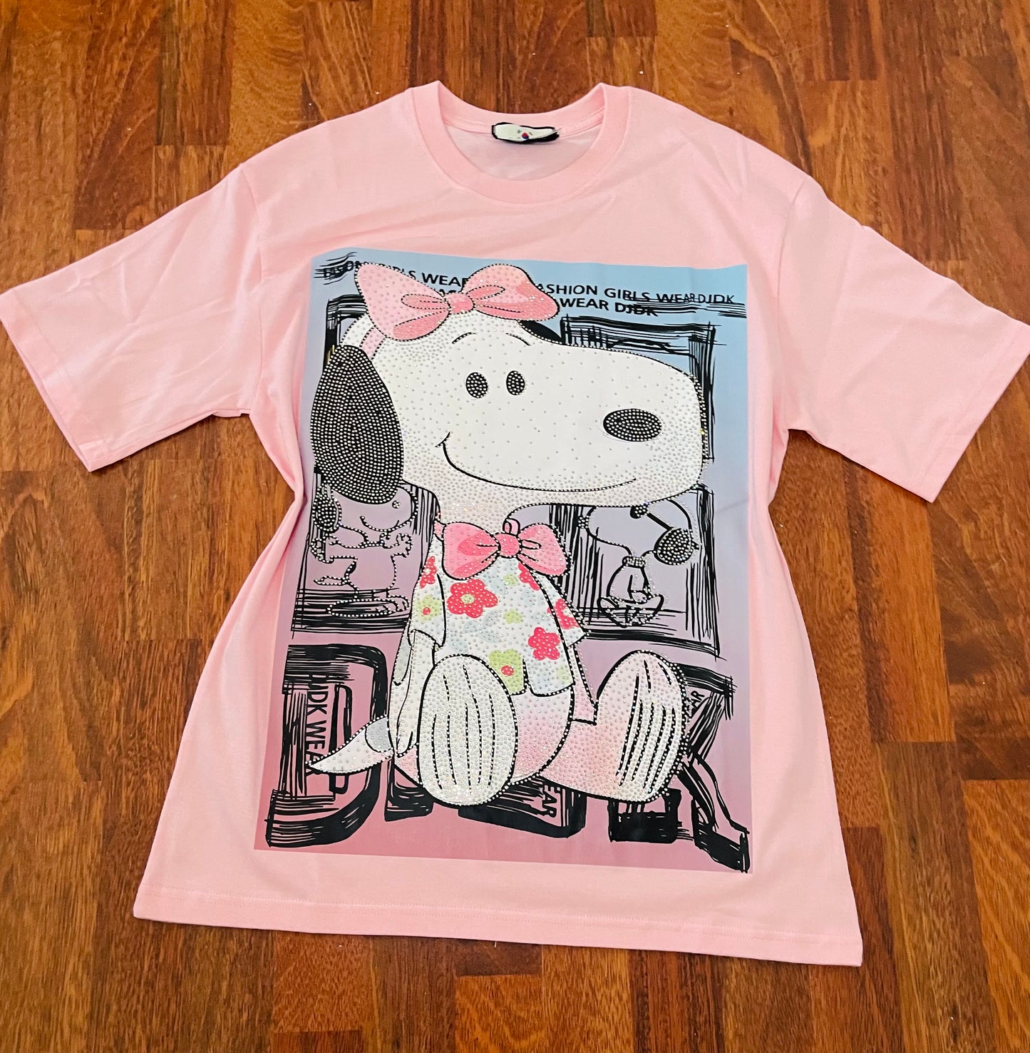 R0092-Beautiful oversized T-shirt with short rhinestones