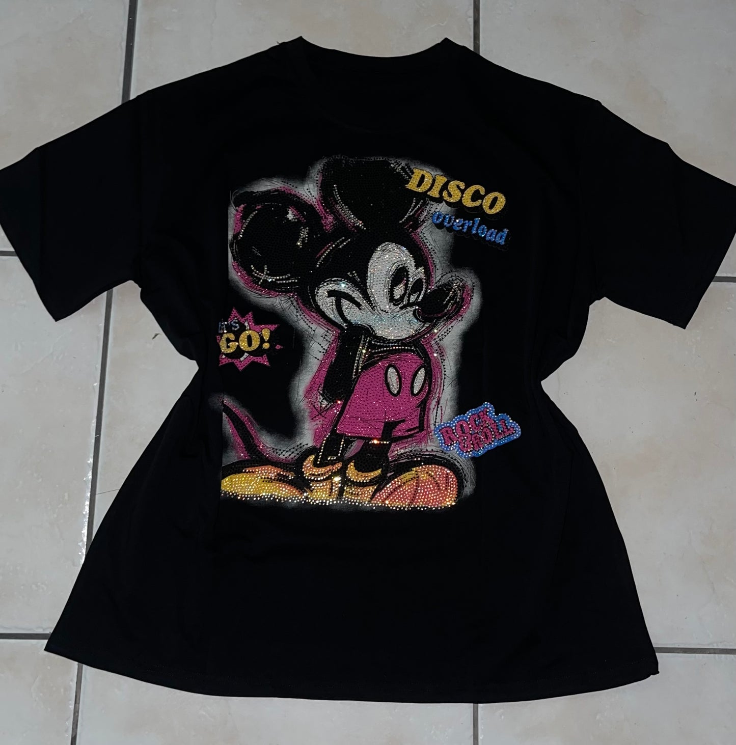 V0056-One-size t-shirt with rhinestones