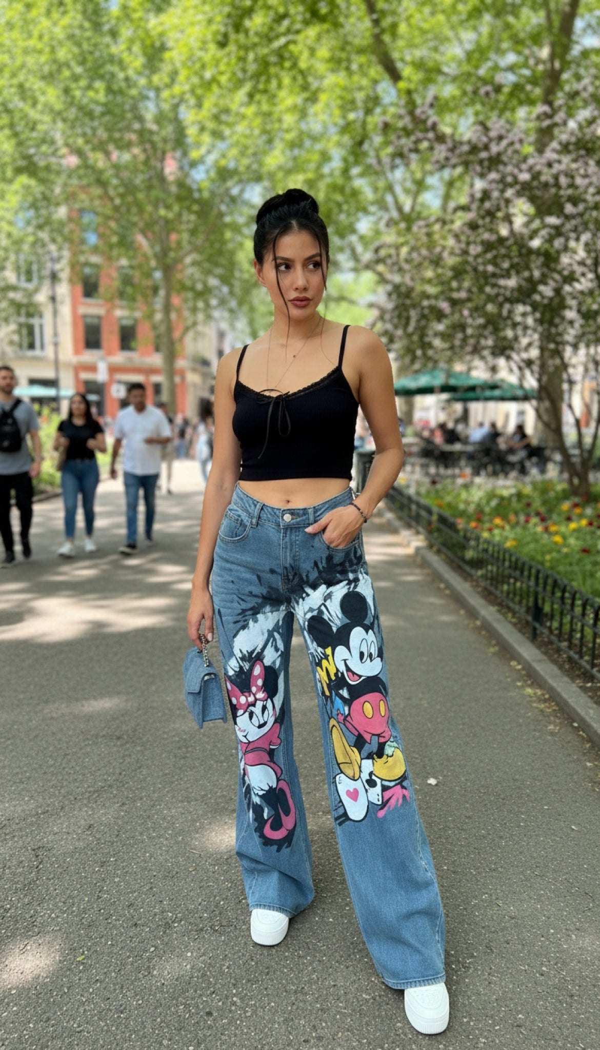 Jeans003-High-waisted patterned trousers