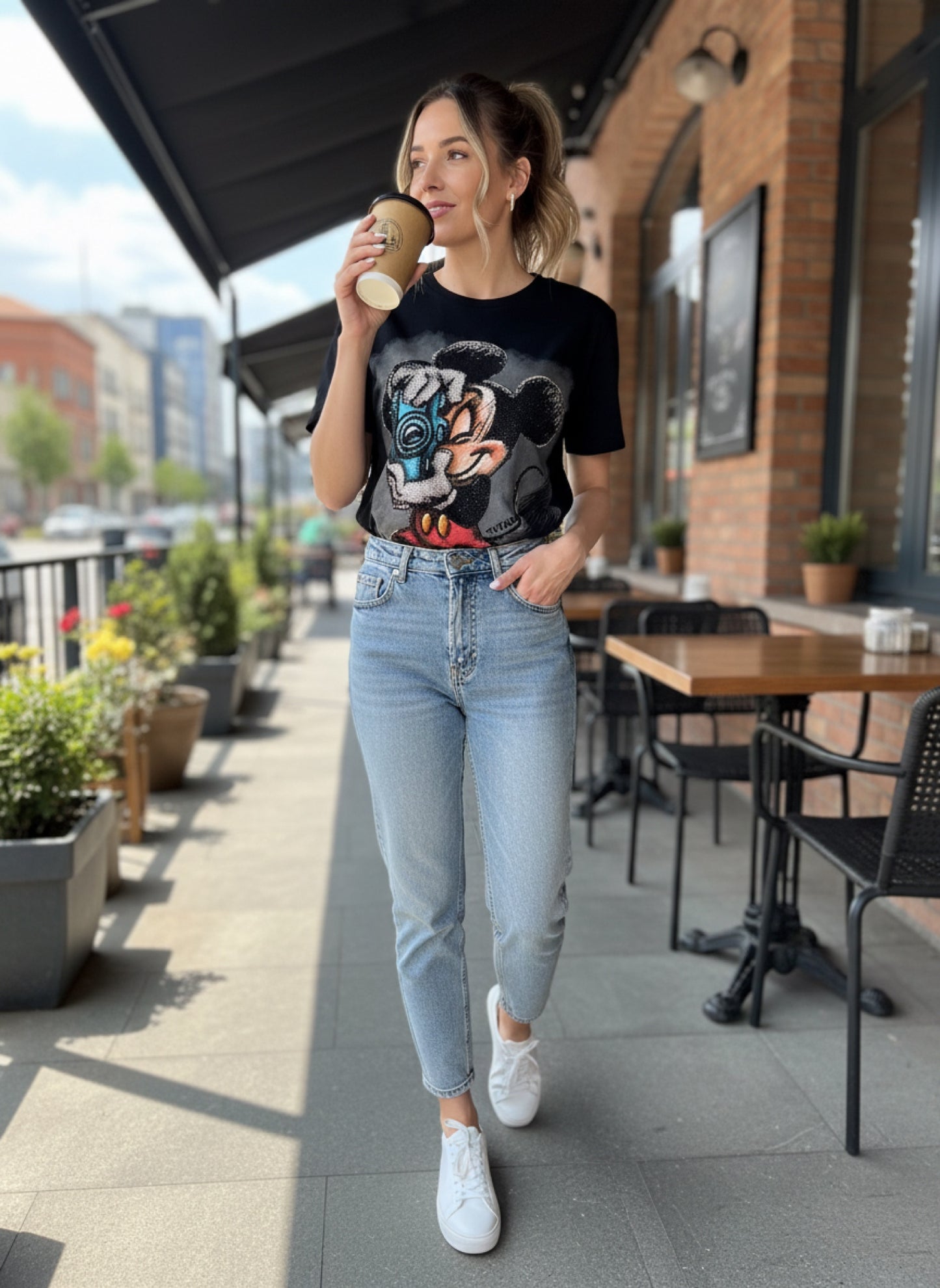 T0616-T-shirt with print and rhinestones