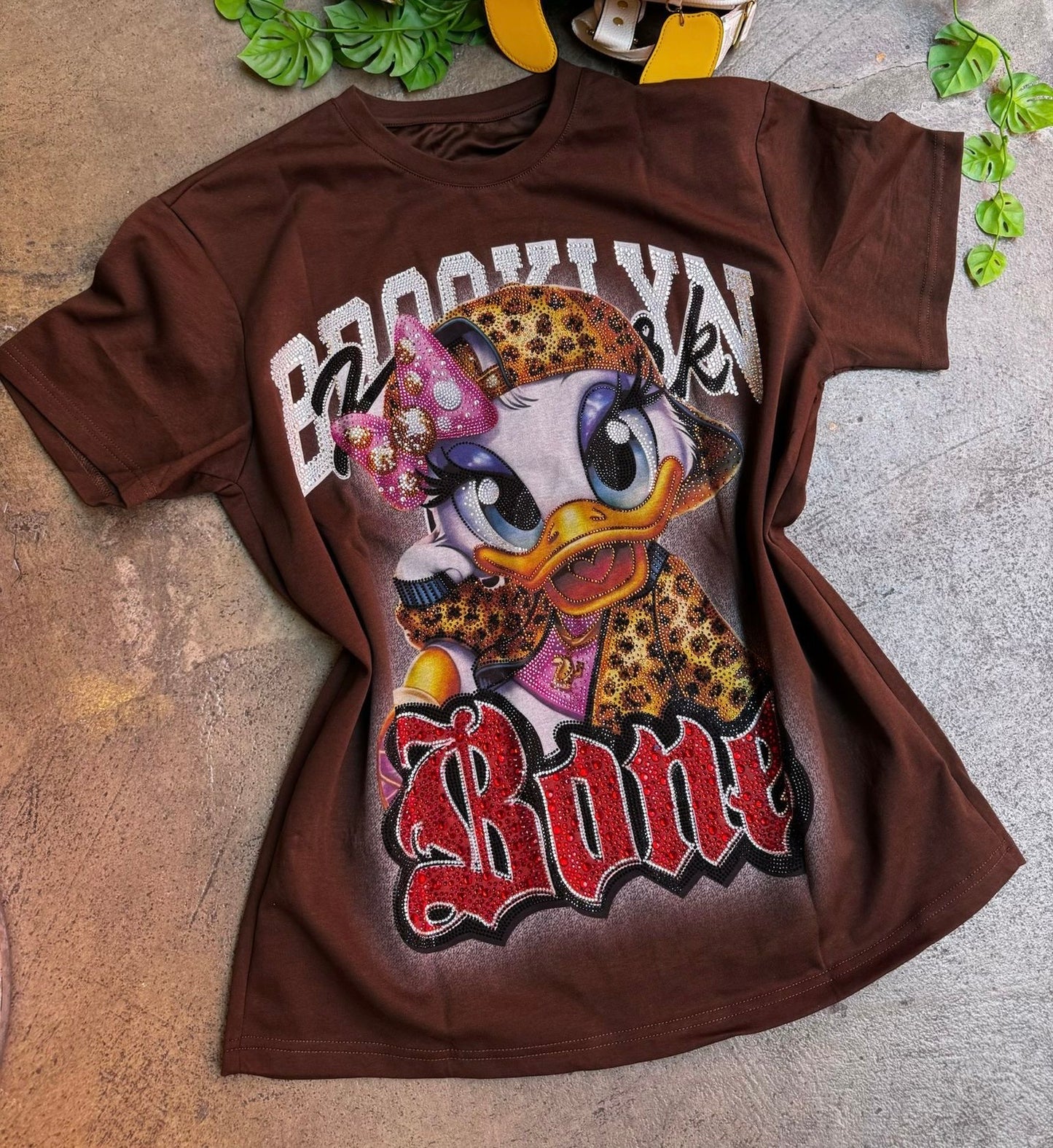 Carolina002W-Oversize T-shirt with rhinestones