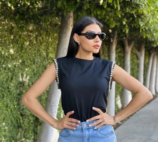 Large Jewels Detail T Shirt Solid
