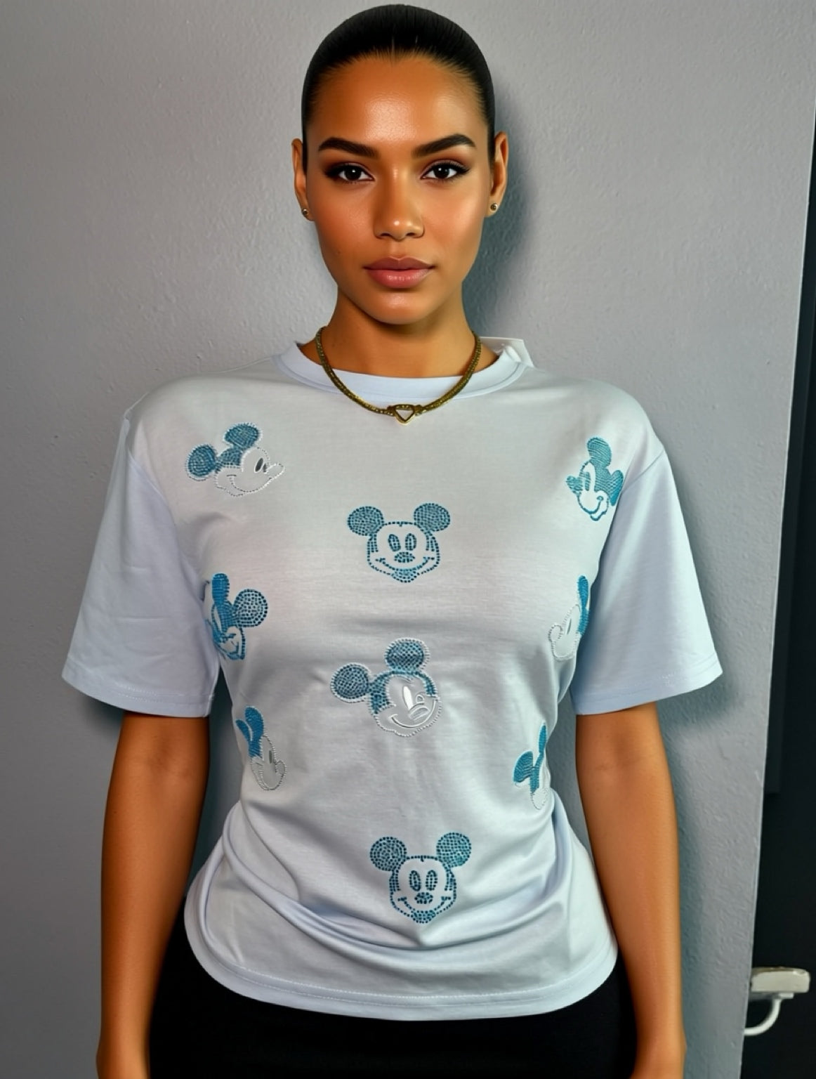 Adriana 618 – T-shirt with Print and Rhinestones